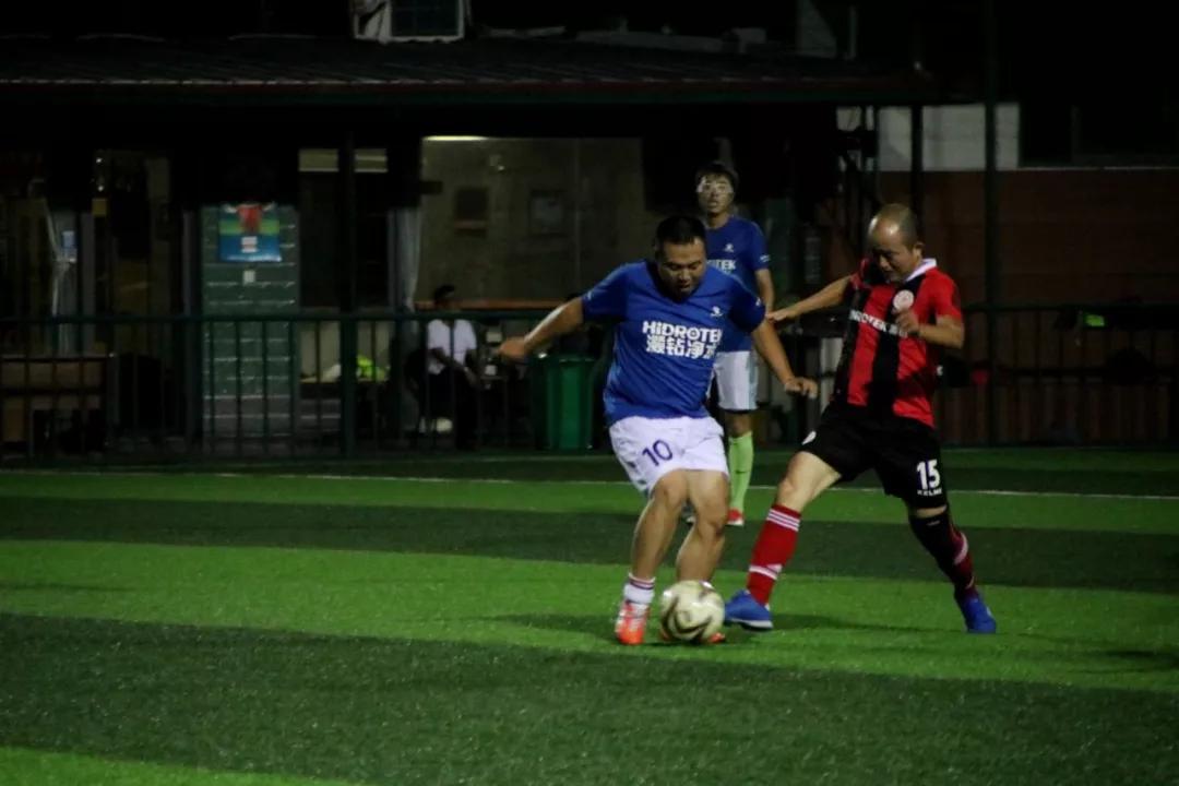 63428942485d0.jpg 3.jpg